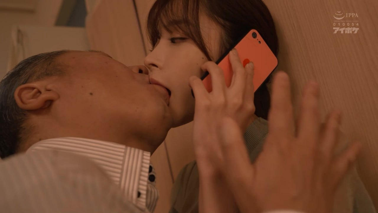 PHOTOSHOPCC开头认证，干灰色兔子骚臀老婆，口活真好