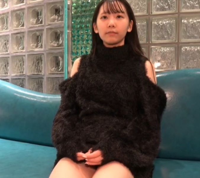 261ARA-543,261ARA-543 【激カワ顔】【家出】このファッションと小さなリュック一つで家出中ですw「お金とカラダが寂しい…ピンチです(泣)」おちんぽで私を癒してほしい！頭の中までいっぱいにして～w【ミニマムボディ】【キツマン】ちっぱい小柄美少女が敏感に感じまくる！キツキツオ●ンコに激ピストン！騎乗位の激しい腰振りで悶絶SEXを見逃すな！！